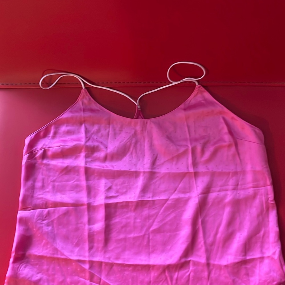 NEW VICTORIA’s SECRET satin pink TANK TOP SATIN SIZE M silky pajama
